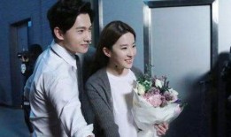 杨洋刘亦菲现场爆料视频,甜蜜互动引粉丝尖叫